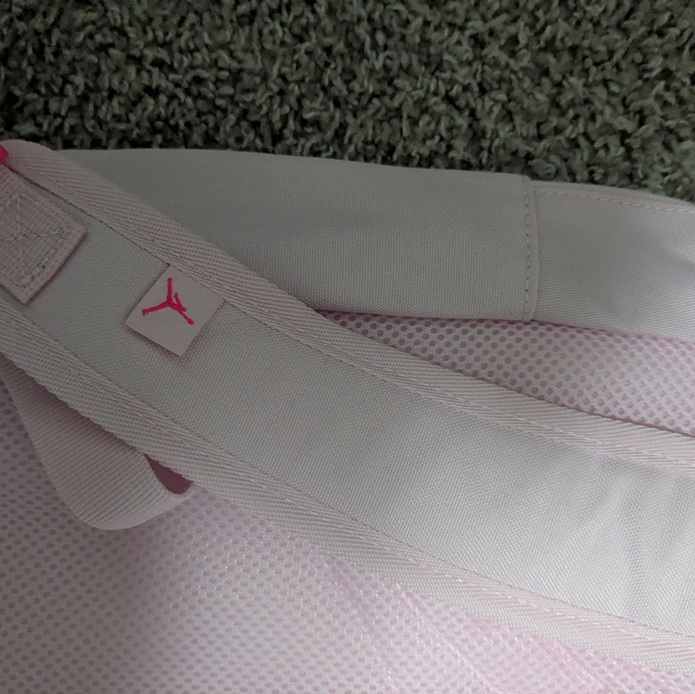 Jordan Backpack - Picture 4 of 4